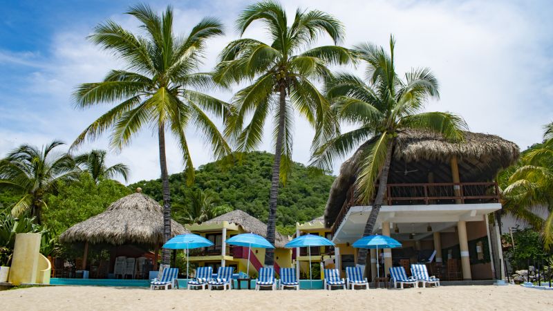 Tres Palmas Restaurant Troncones 